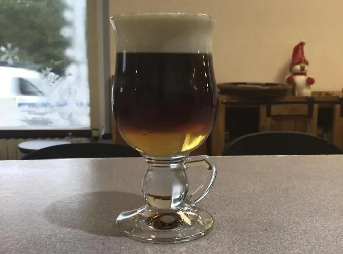 De La Foret فندق سا يْليرْ دو ري